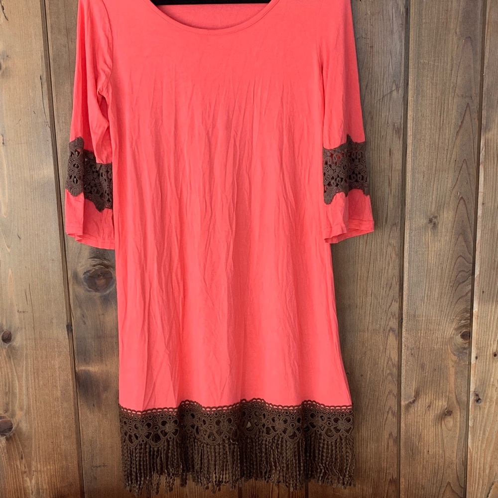 EUC SOUTHERN GRACE Vibrant Coral Dress Cowgirl Fringe Western Ranch Sz Small